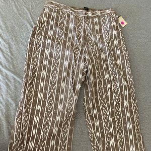 NEW WITH TAGS! PETITE SIZE PXL SARAH STUDIO WOMEN'S BROWN WHITE PANTS LOT2507
